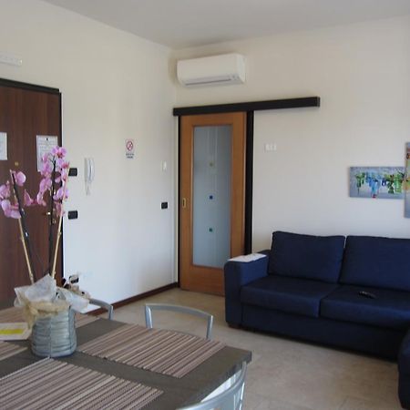 Salvi Apartamento Peschiera del Garda Exterior foto