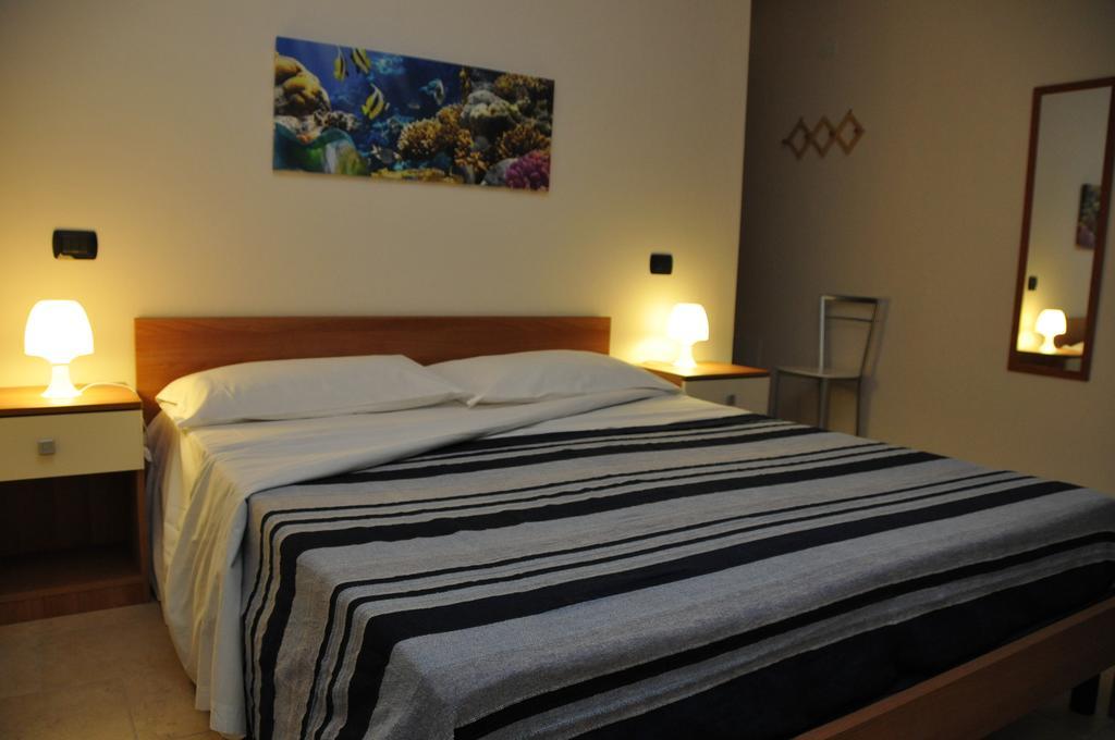Salvi Apartamento Peschiera del Garda Quarto foto