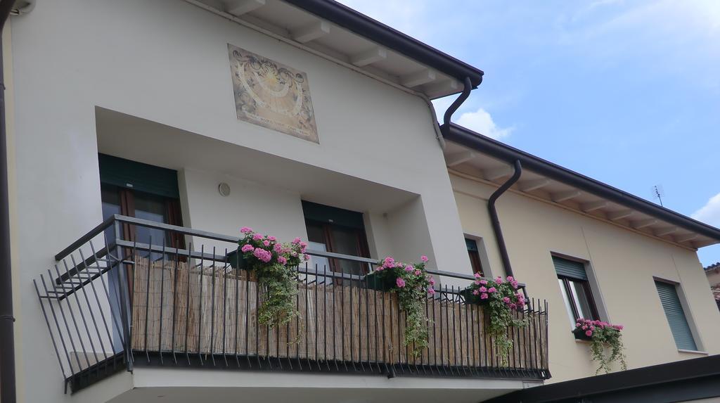 Salvi Apartamento Peschiera del Garda Exterior foto
