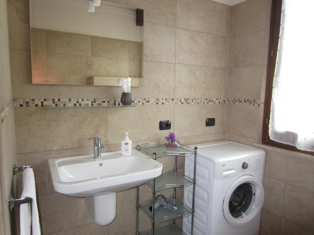 Salvi Apartamento Peschiera del Garda Exterior foto